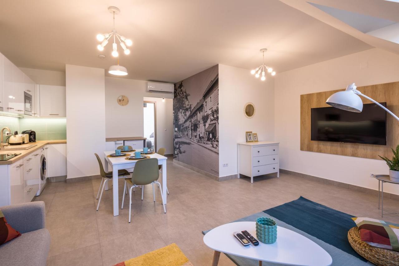 Stafetahaz Apartmanok Вац Экстерьер фото