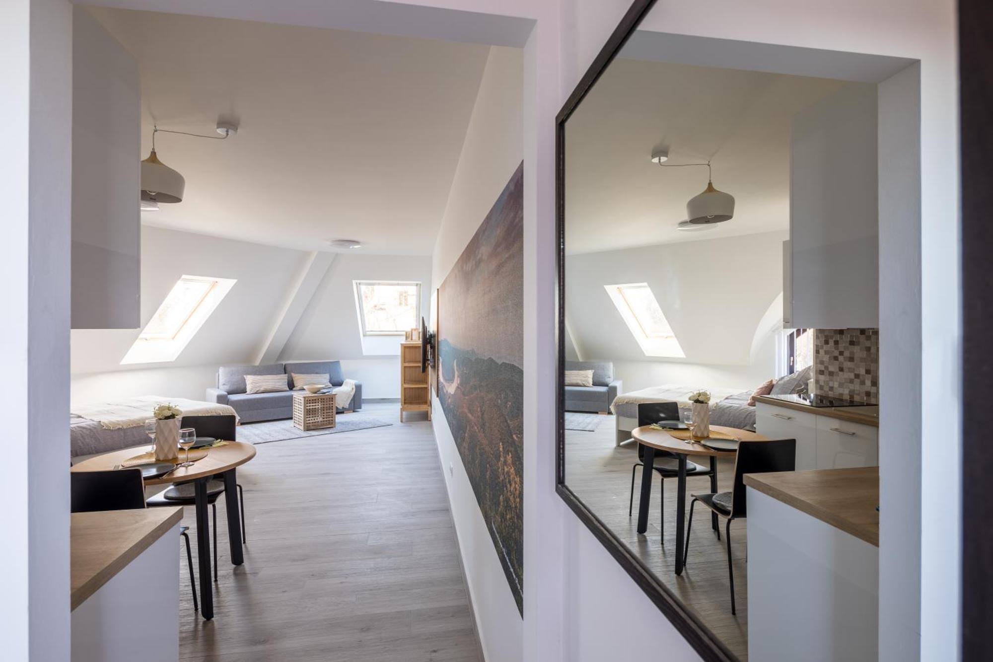 Stafetahaz Apartmanok Вац Экстерьер фото