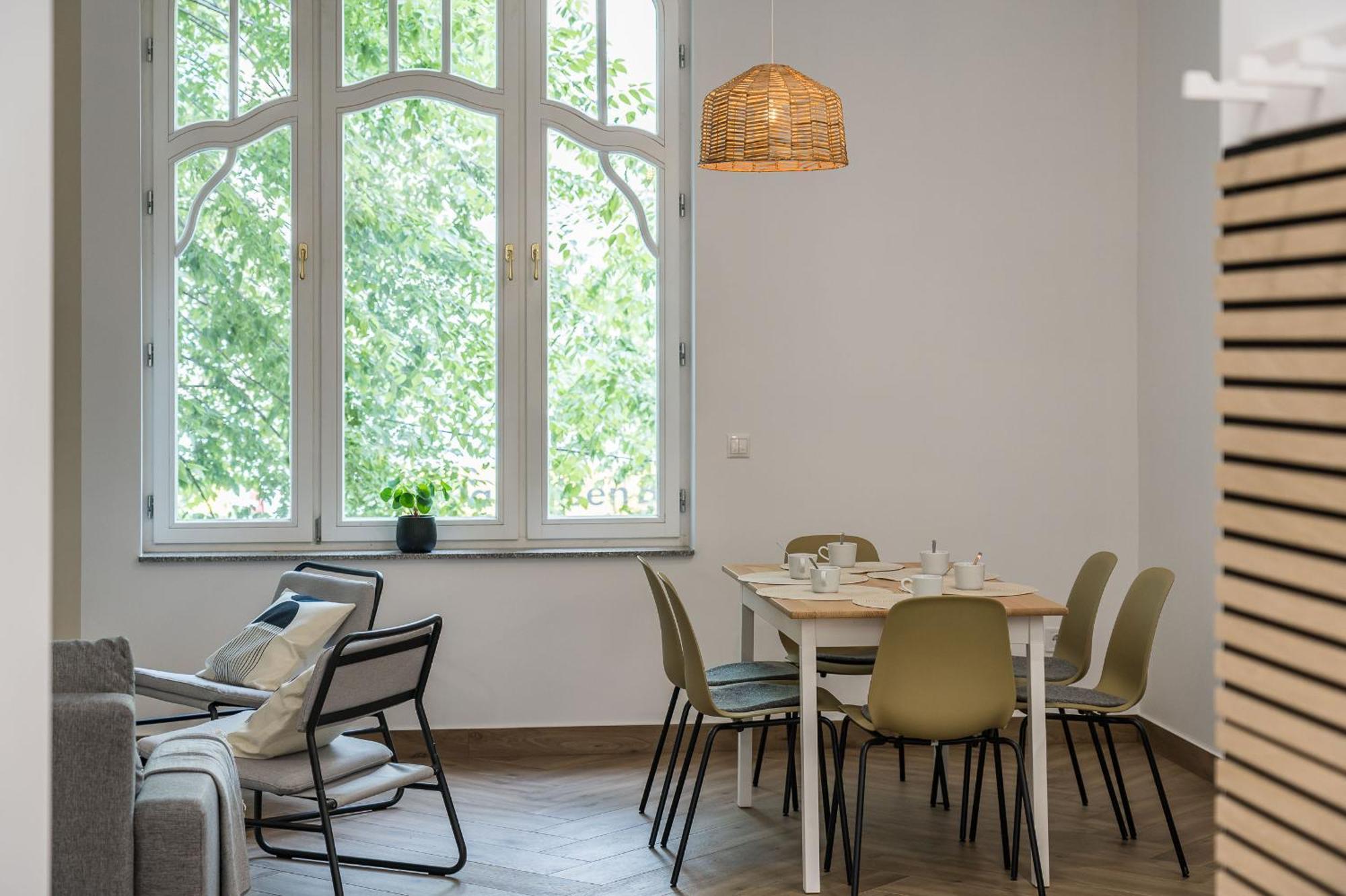Stafetahaz Apartmanok Вац Экстерьер фото