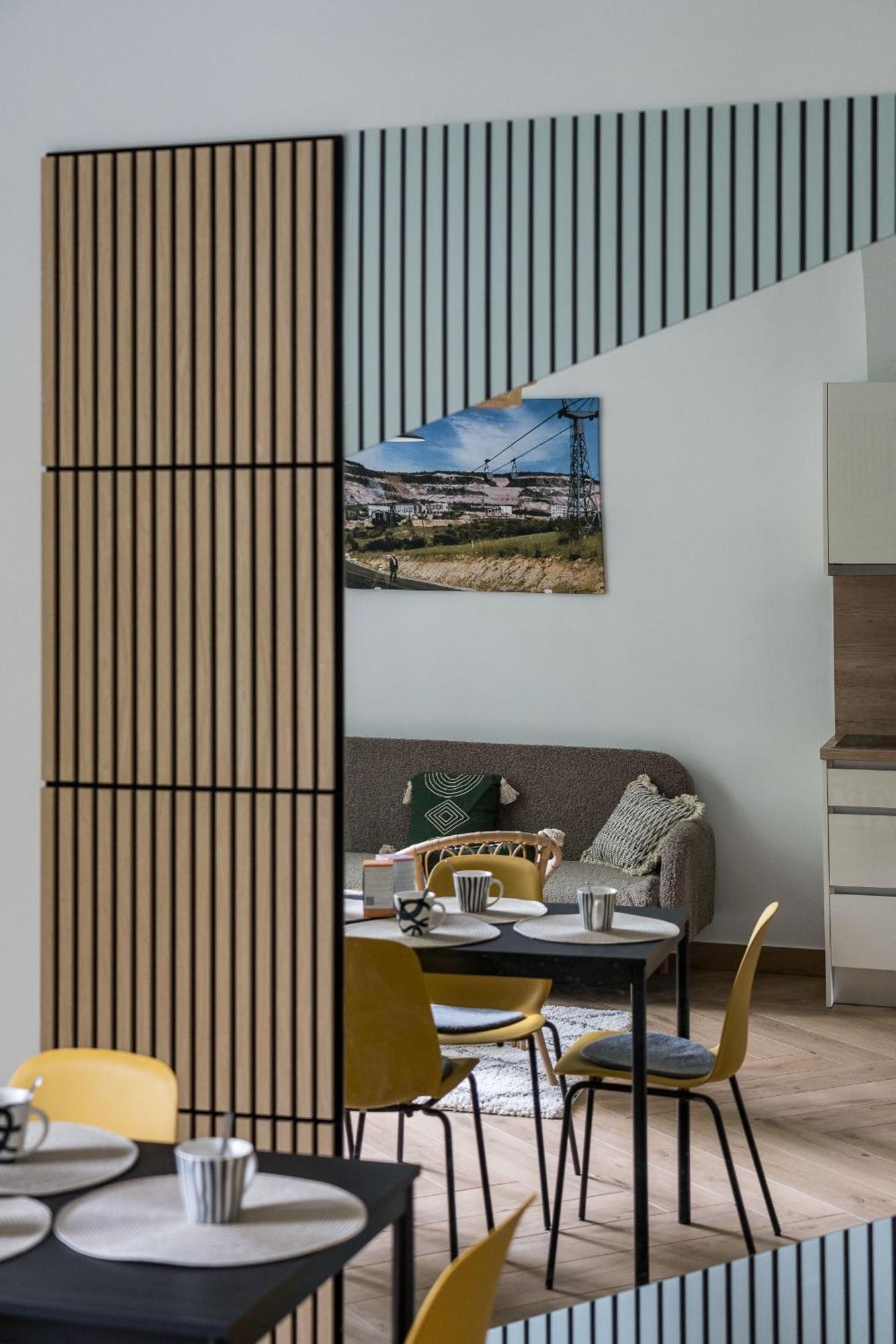 Stafetahaz Apartmanok Вац Экстерьер фото