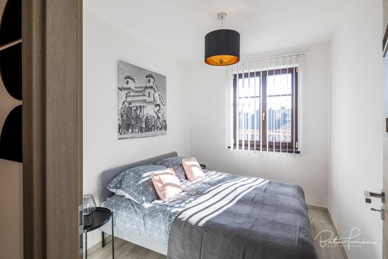 Stafetahaz Apartmanok Вац Экстерьер фото